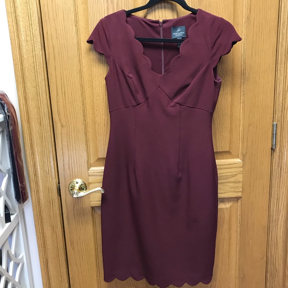 Adrianna Papell Burgandy sheath dress size 2